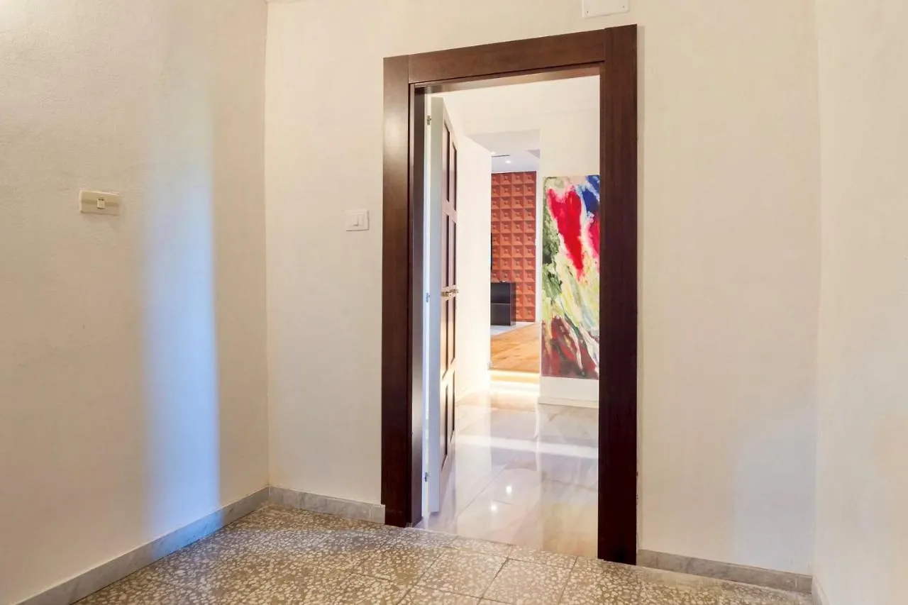 Colombo13 Boutique Apartment Catania
